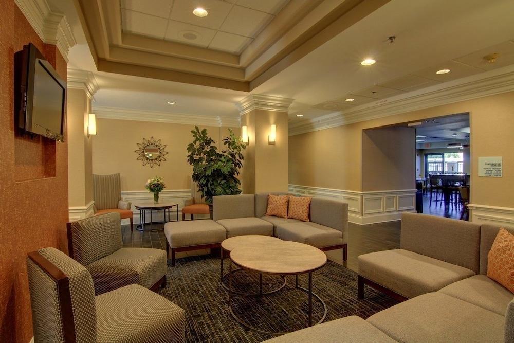 Holiday Inn Express & Suites Alpharetta By Ihg Exteriör bild
